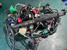 Load image into Gallery viewer, BF 130 115 hp Honda REMOTE CONTROL CABLE engine harness 32520-ZW5-000 Four Stroke OLDER  1999-2003
