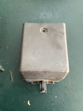 Charger l'image dans la galerie, 9.9 Yamaha 6G8-81916-00-00 TERMINAL COVER electrical Four Stroke
