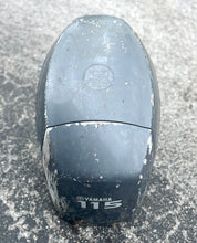 Cargar imagen en el visor de la galería, f 115 hp Yamaha 68V-42610-10-8D TOP COWLING four stroke 115 hp engine cover 2002-11
