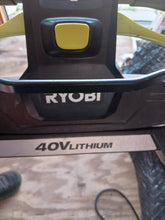 Cargar imagen en el visor de la galería, Ryobi 40 Volt Lithium Self Propelled AWD Lawnmover w charger and battery
