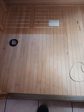 Load image into Gallery viewer, Infrared sauna Fit Bomb made by LuxSauna w owners manual
