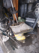 Cargar imagen en el visor de la galería, DT 9.9, 15, 16 hp Suzuki spirit lower unit gear case
