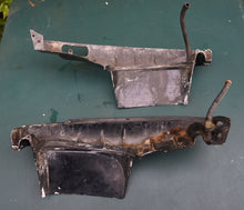 Load image into Gallery viewer, 7.5 9.8 hp Mercury 110 pair of lower-side covers &amp; exhaust cover
