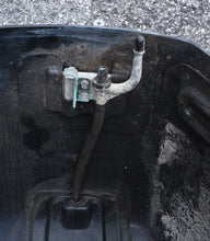 Cargar imagen en el visor de la galería, 225 250 HP Yamamerc Mercury Yamaha top cowl 887913T02 engine cover 100-887913 t02 Fiberglass four stroke Engine Cover
