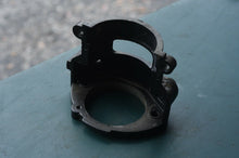 Cargar imagen en el visor de la galería, 60B 60C 70B 70C Tohatsu Nissan Starter Bracket
