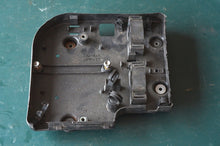 Charger l'image dans la galerie, BF 225 Honda electrics cover (held cdi-ecu) - for 2007 &amp; later models - off bagj-1500001t
