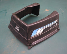 Cargar imagen en el visor de la galería, 7.5 9.8 hp Mercury trim cover 96515, two stroke Merc 110, exhaust cover

