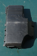 Cargar imagen en el visor de la galería, DT 150 175 200 225 HP Suzuki 2 stroke carbureted motors electrics plastic cover
