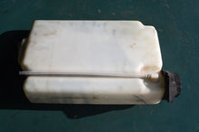 Cargar imagen en el visor de la galería, 115 125 hp Mercury Mariner Oil Reservoir Tank 1256-8628 1256-8628A5 8628A1 8628A6 8628A7
