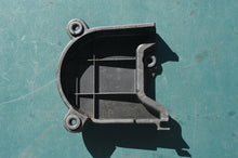 Cargar imagen en el visor de la galería, F 8, 9.9 and T 8, 9.9 yamaha 4 stroke timing belt cover

