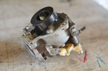 Charger l'image dans la galerie, 9.9 hp OMC Carburetor 319010 Johnson Evinrude OEM 1974-84, with throttle cam
