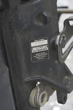 Cargar imagen en el visor de la galería, 20 25 30 HP Mercury Mariner Midsection 20" shaft Midsection
