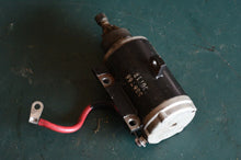 Load image into Gallery viewer, 90 75 60 50 40 hp Evinrude e-tec starter 0586768, starter motor oem BRP
