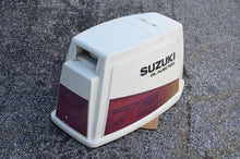 Charger l'image dans la galerie, DT 75 85 hp Suzuki Cowling white engine cover 61404-95850-01T 2 cylinder Two Stroke
