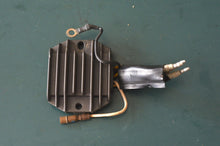 Cargar imagen en el visor de la galería, DF 9.9 15 20 HP Suzuki regulator rectifier 32800-89L01 four stroke 2015-2018
