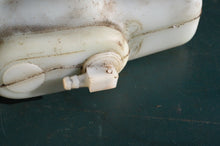 Cargar imagen en el visor de la galería, 115 125 hp Mercury Mariner Oil Reservoir Tank 1256-8628 1256-8628A5 8628A1 8628A6 8628A7
