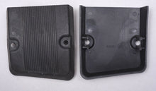 Cargar imagen en el visor de la galería, 90 250 hp Lower motor mount covers
