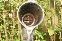 Cargar imagen en el visor de la galería, 75 90  115 125 hp Mercury gearcase 1667 9010, lower unit housing, outboard 3 or 4 cylinder
