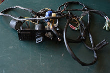 Load image into Gallery viewer, BF 75 - 225 hp Honda Key Panel Assembly 35100-zv5-003 &amp; gauge harness outboard OEM
