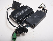 Load image into Gallery viewer, DT 150 225 hp Suzuki CDI Unit 32910-88d40 f8t30296, EFI unit 33920-87d30, regulator-rectifier 92E-10 two stroke EFI
