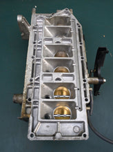 Charger l'image dans la galerie, 150 200 225 250 hp Yamaha THROTTLE BODY  67H-13751-00-00 with ACCELERATOR LEVER ROD 65L-41217-00-00 two stroke 2001-2004
