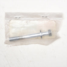 Charger l'image dans la galerie, 60 70 225 250 hp yamaha 90119-08m09 bolt with washer, crankcase
