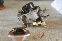 Charger l'image dans la galerie, 9.9 hp OMC Carburetor 319010 Johnson Evinrude OEM 1974-84, with throttle cam
