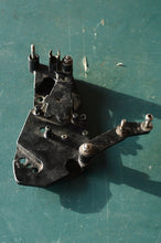 Charger l'image dans la galerie, Mercruiser Shift Bracket Assy 99236, 3.0, 3.7, 4.3, 5.0 and 5.7 liter motors

