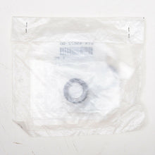 Charger l'image dans la galerie, 225 250 300 hp Yamaha 61a-43822-00 seal dust, power trim &amp; tilt assy
