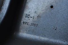 Charger l'image dans la galerie, DT 40 35 hp Suzuki Clamp Bracket set 41111-97E01-0ED 41121-97E01-0ED stern bracket 1994-1998 Two Stroke
