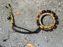 Cargar imagen en el visor de la galería, 150 175 hp Mercury Stator 40 amp Yellow Wire 398-9610a24 398-9610a19 two stroke
