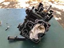 Cargar imagen en el visor de la galería, 9.8 hp Tohatsu Nissan 3V1B011000 CYLINDER CRANK CASE, four stroke, 8hp compatible
