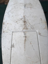 Charger l'image dans la galerie, 55 hp Johnson Evinrude engine cover 389307 0389307 top cowl two stroke
