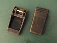 Load image into Gallery viewer, DF Suzuki  61610-93901 Fastener cowl, motor cover, engine cover FASTENER Four Stroke 1999, 1998-2000
