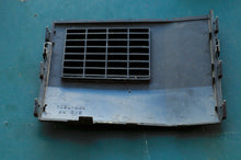 Charger l'image dans la galerie, DF 60 70 HP Suzuki 32890-99E11 HOLDER, ELECTRIC PARTS &amp; 32891-99E00 COVER, ELECTRIC PARTS HOLDER Four Stroke 1999, 1998-2000
