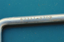 Cargar imagen en el visor de la galería, Suzuki drag link 67711-87d2, steering linkage
