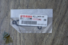 Charger l'image dans la galerie, f 25 30 40 50 hp Yamaha oil pan gasket 62y-13475-00 Four Stroke
