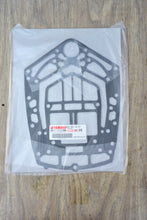 Charger l'image dans la galerie, 200 225 250 300 hp Yamaha Upper Casing Gakset 6OV-45114-01 Two Stroke 2004-2009
