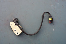 Charger l'image dans la galerie, sold march2026-____15 25 30 40 50 60 70 75 90 hp Evinrude E-tec Neutral Safety Switch 0586780 586780 Two Stroke (Copy)
