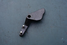Load image into Gallery viewer, 30 25 20 15 hp Evinrude E-tec 5006475 THROTTLE CAM shift linkage

