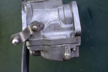 Load image into Gallery viewer, 30 hp Mercury carburetor 823799A12 823799A11, 822514A2 OIL TANK, 818902A2 OIL PUMP, oil-injected Two Stroke
