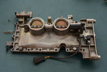 Load image into Gallery viewer, 65 75 90 HP Evinrude E-tec 5006457 THROTTLE BODY Assembly, 352528, two stroke
