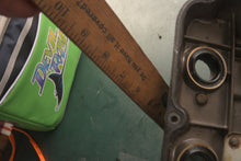 Cargar imagen en el visor de la galería, BF 200 hp Honda 12320-ZY3-405ZA COVER, L. CYLINDER HEAD with 16700-ZY3-A01 FUEL PUMP
