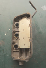 Charger l'image dans la galerie, BF 200 hp Honda 12310-ZY3-405ZA COVER, R. CYLINDER HEAD Four Stroke motor
