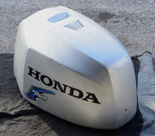 Charger l'image dans la galerie, BF 135 150 Honda Top Cowling Assembly four stroke engine cover 63100-ZY6-030ZA
