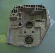Cargar imagen en el visor de la galería, 115 90 hp Evinrude E-tec 5005832 05005832 AIR SILENCER Assy Two Stroke intake

