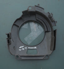 Charger l'image dans la galerie, 40 50 60 75 90 hp Evinrude E-tec 0350556 Flywheel Cover 350556 Two Stroke
