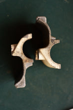 Load image into Gallery viewer, 25 35 HP OMC Johnson Evinrude Engine Mount Covers, two stroke 3 cylinder 97-03
