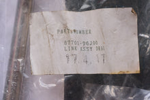 Cargar imagen en el visor de la galería, DF 150 175 HP Suzuki Drag lnk assy 67701-96j00
