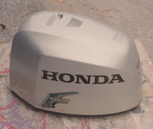 Charger l'image dans la galerie, BF 135 150 115 hp Honda 63100-ZY6-030ZA ENGINE COVER ASSY top cowl
